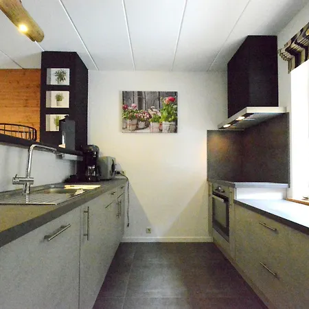 Ourthe Valley View Retreat シャレー *